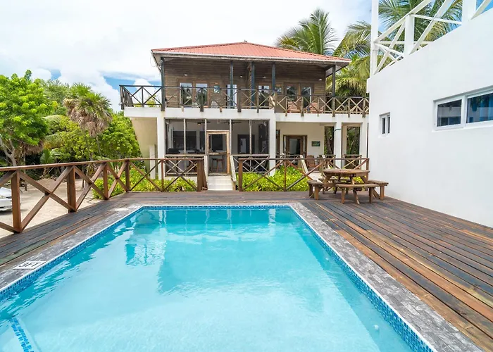 North Retreat Resort