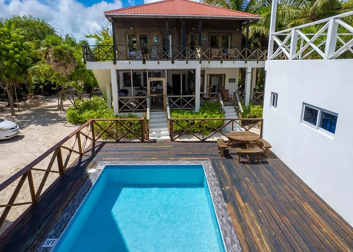North Retreat Resort San Pedro (Ambergris Caye)