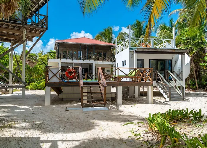 North Retreat Resort *